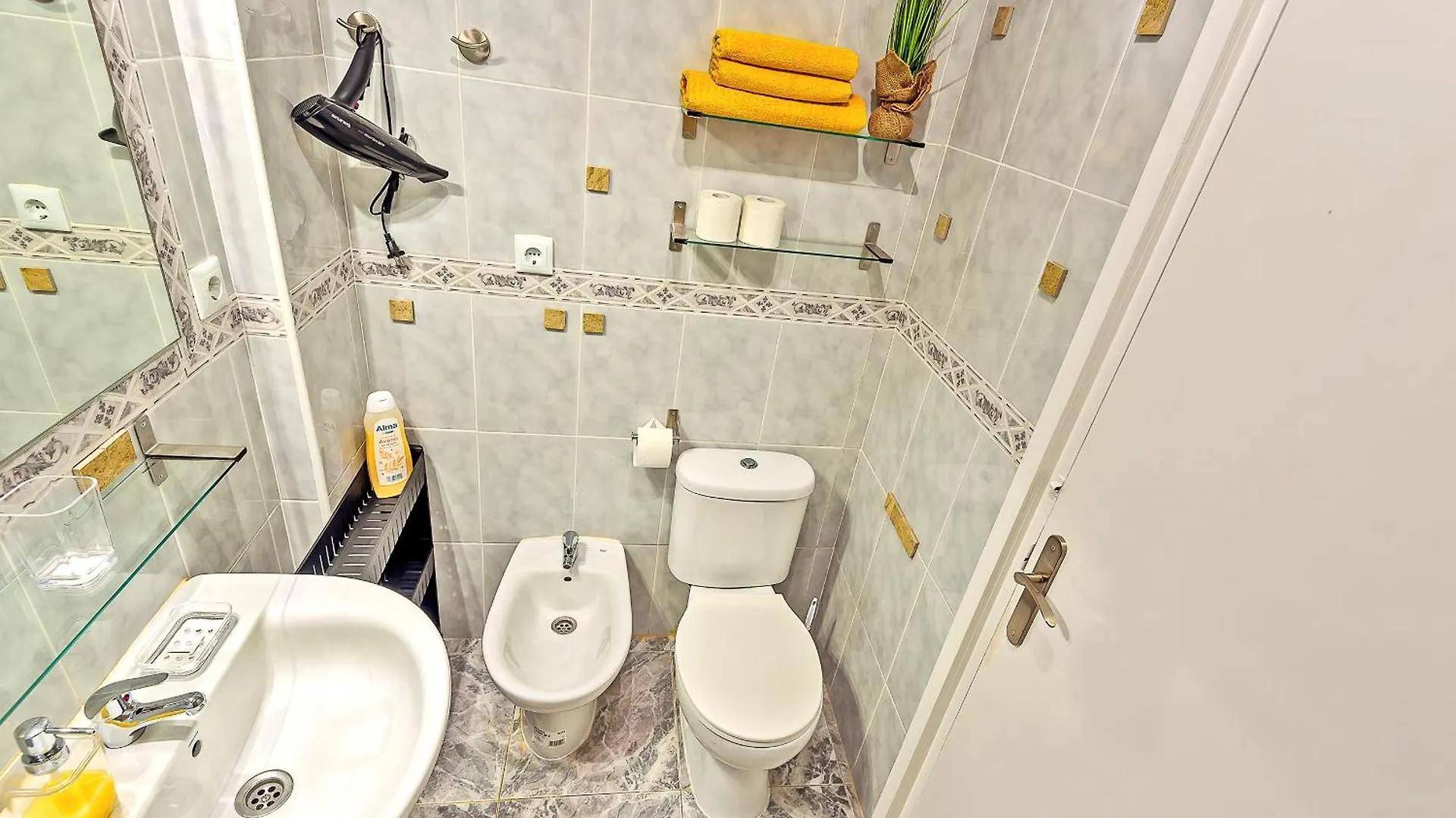Plaza Espana 3-Bedroom Central & Bello Apartamento El Puerto de Santa María
