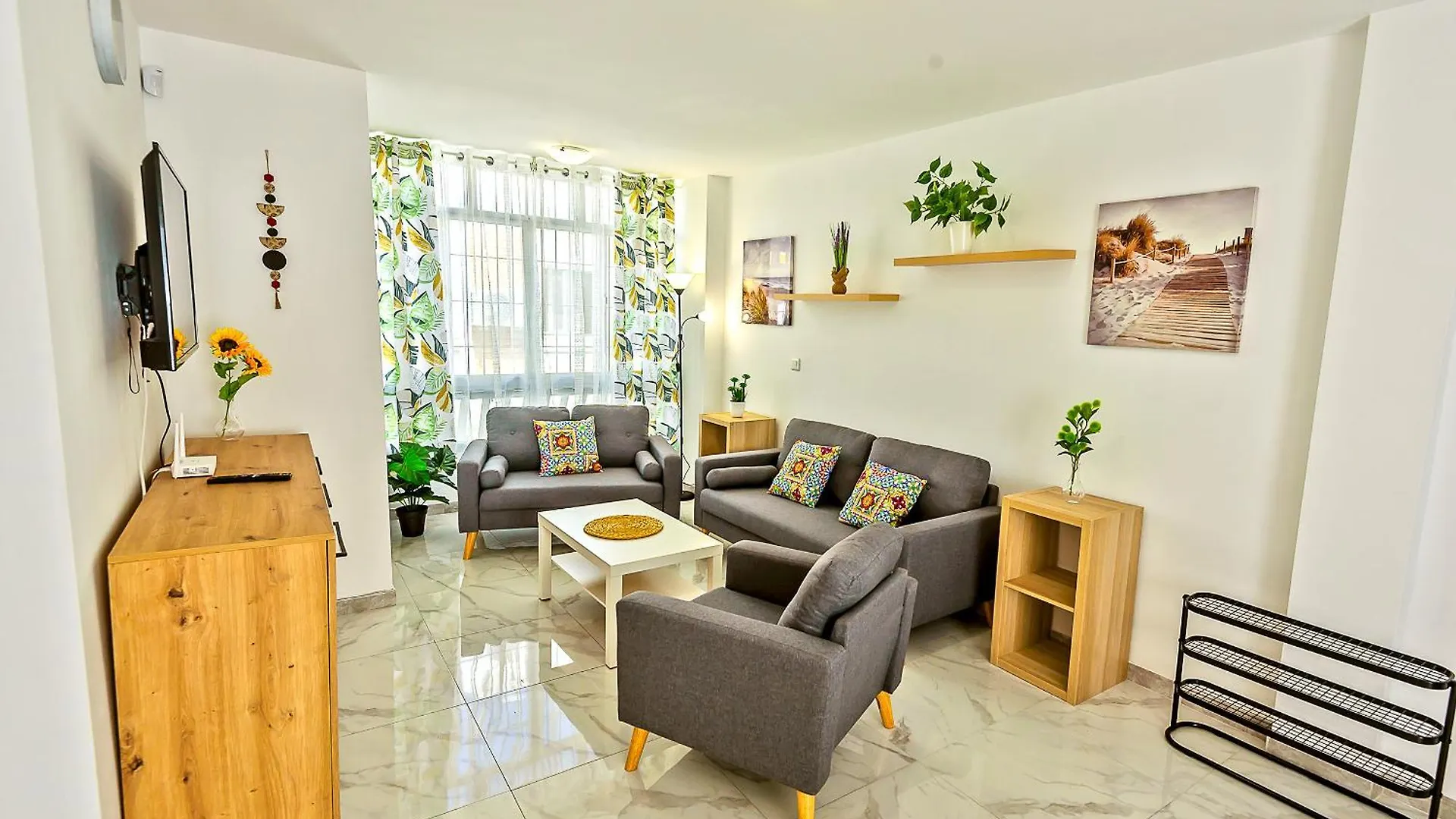 Plaza Espana 3-Bedroom Central & Bello Apartamento El Puerto de Santa María Hiszpania